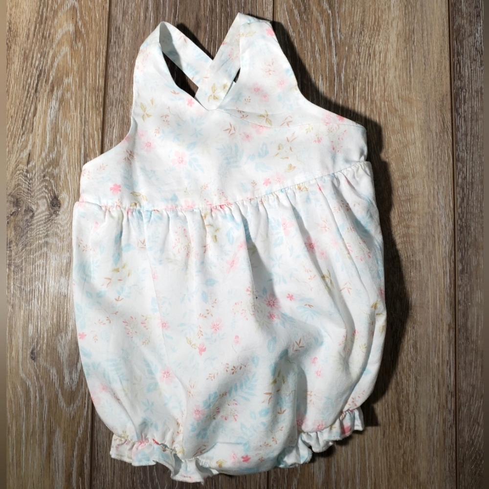 Koala Baby Boutique White, Aqua, Pink Floral Baby Romper Sunsuit Size 6-9M